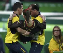 赛地聚焦：法国杯冲刺阶段热度飙升，尤文图斯遗憾出局，赛场秩序良好，医务组通报恢复