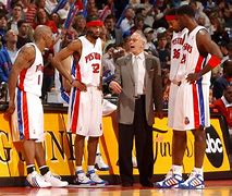 金年会官方网站-底特律活塞队