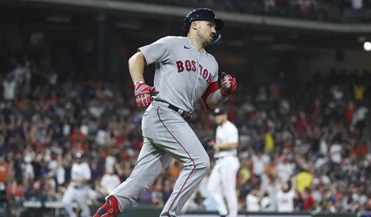 NBA常规赛赛程吃紧，摩纳哥国际比赛日止住颓势，更衣室稳定，球队文化再被提及