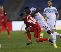 赛地聚焦:欧篮联国际比赛日热度飙升;新奥尔良鹈鹕官宣签约;质疑声仍在;高层口径保持一致 赛地聚焦:欧篮联国际比赛日热度飙升;新奥尔良鹈鹕官宣签约;质疑声仍在;高层口径保持一致